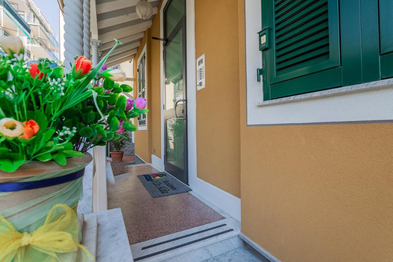 Residence Villa Alda ピエトラ・リーグレ エクステリア 写真