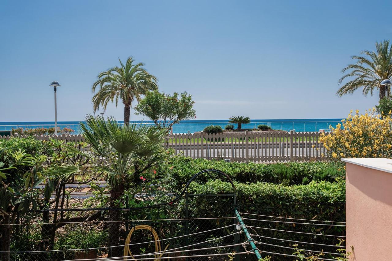 Residence Villa Alda ピエトラ・リーグレ エクステリア 写真